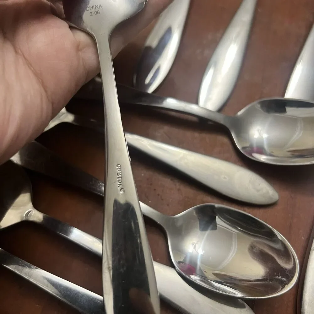 15pc Set Oneida 4 Place Setting NEEDS 1 SPOONS Stainless Flatware China